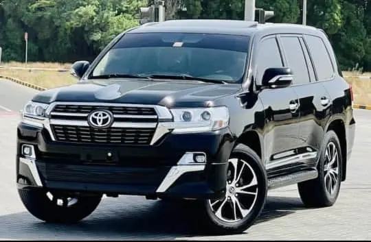 Toyota Land Cruiser VXR 2010