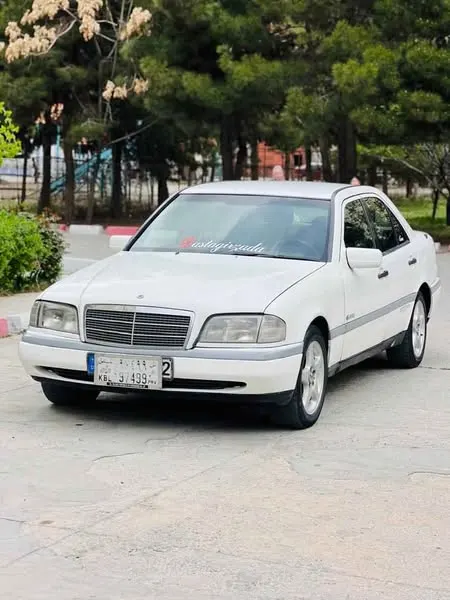 Mercedes-Benz 1995