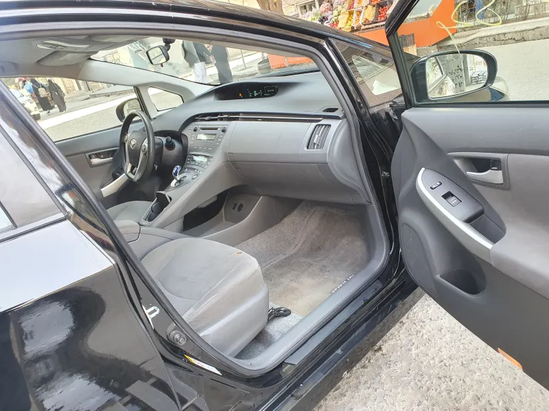 Toyota Prius 2010
