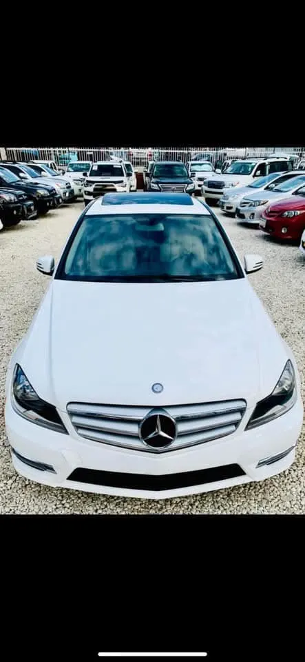 2014 Mercedes-Benz C-Class 250
