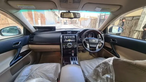 2010 Toyota Mark X