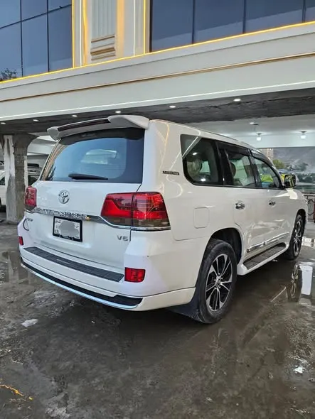 Land Cruiser 2010