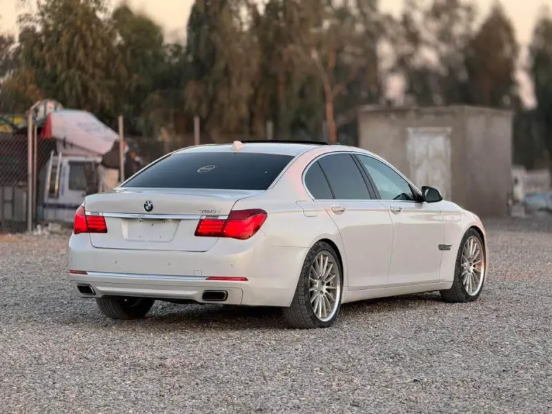 BMW 740i 2013