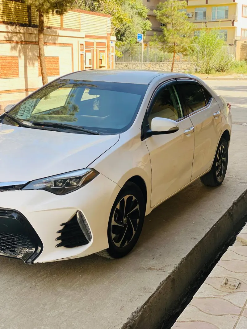 Corolla 2015