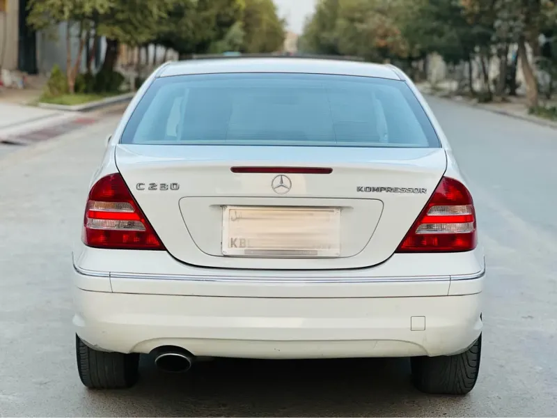 Mercedez Benz 2005
