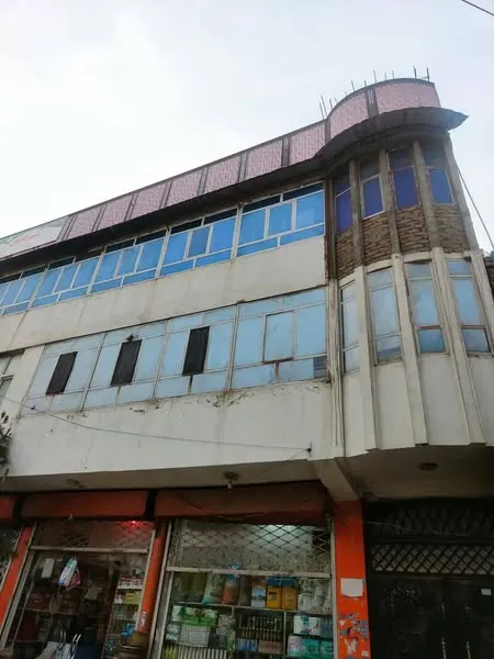 3-storey building with 3 shops for sale, 4 rooms, District 7, Kabul