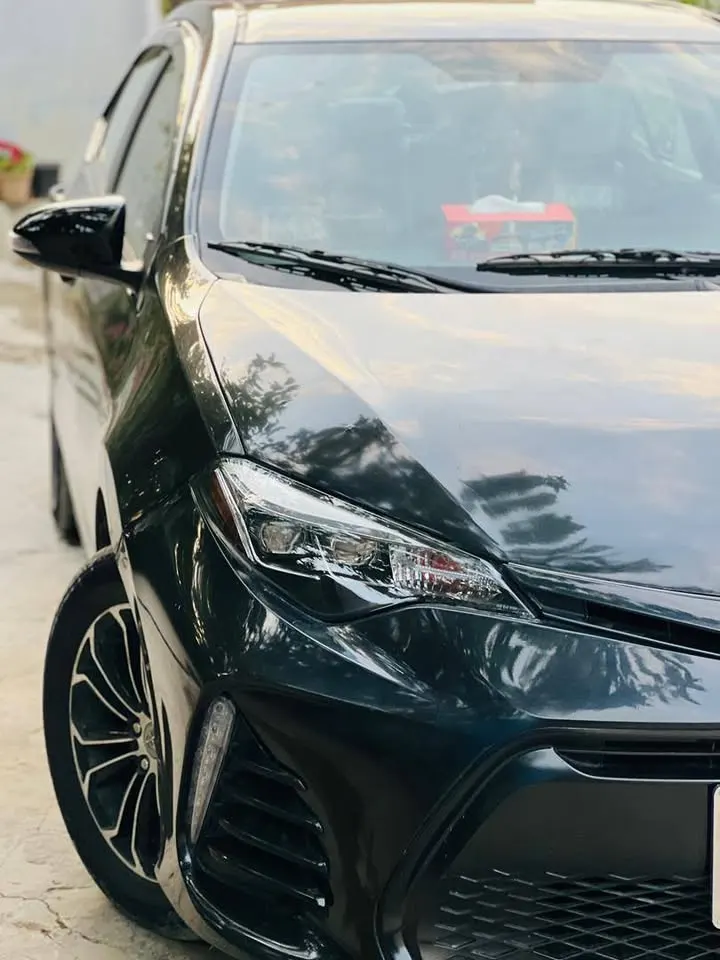 Toyota Corolla 2015