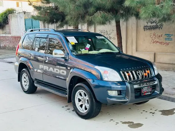Land Cruiser 2005