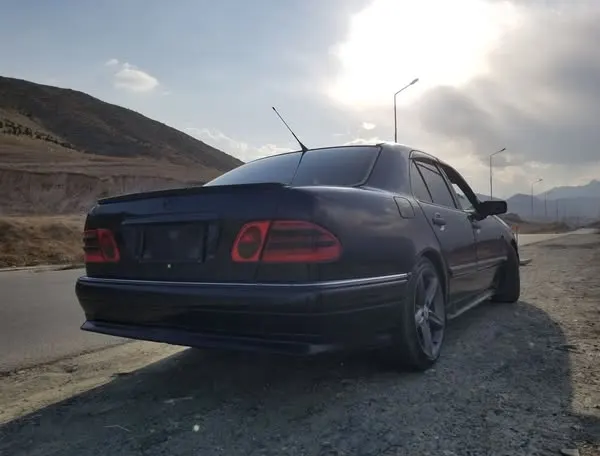 1998 Mercedes-Benz (AMG) E Class
