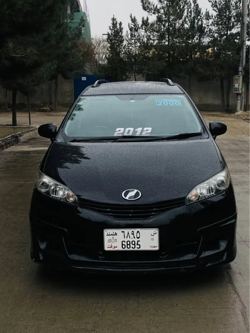 Toyota Fielder 2012
