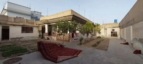 House for sale, 4 rooms, 670 m²