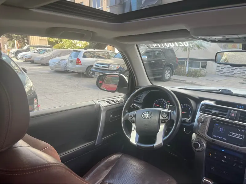 Toyota 4 Runner 2014