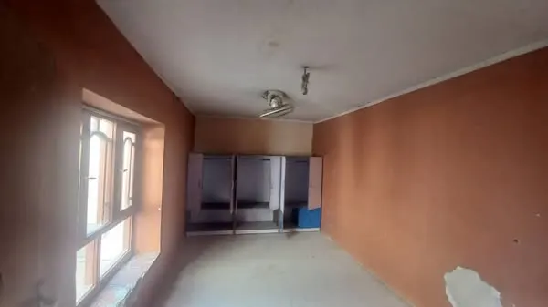 3-storey house with shop for sale, 6 rooms, 110 m², Marmul, Mazar-i-Sharif