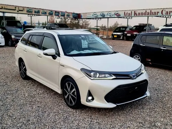 Toyota Fielder 2018