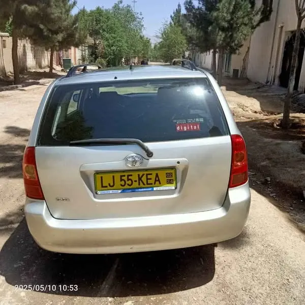 Toyota Fielder 2005