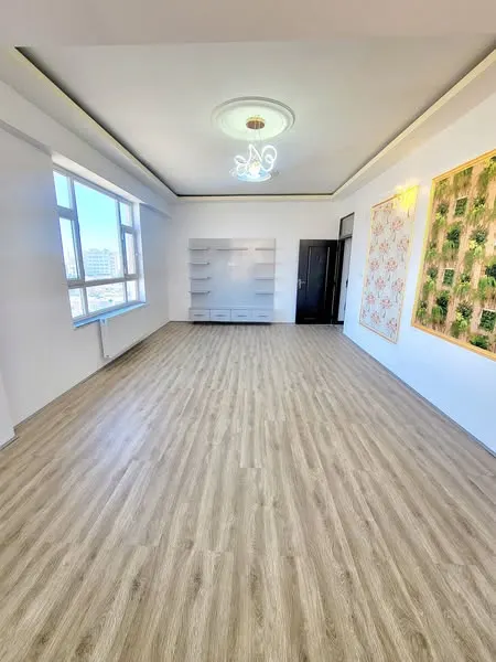 VIP apartment for sale, 5 rooms, 180 m², 6th floor, Taimani Project, Kabul