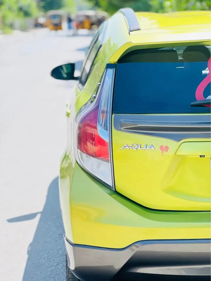 Toyota Aqua 2015