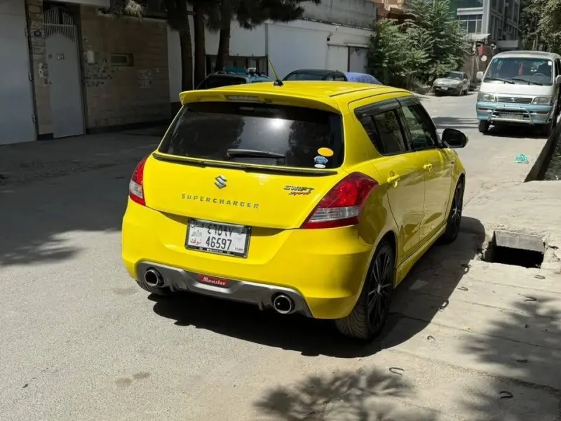Suzuki Swift TRD 2013