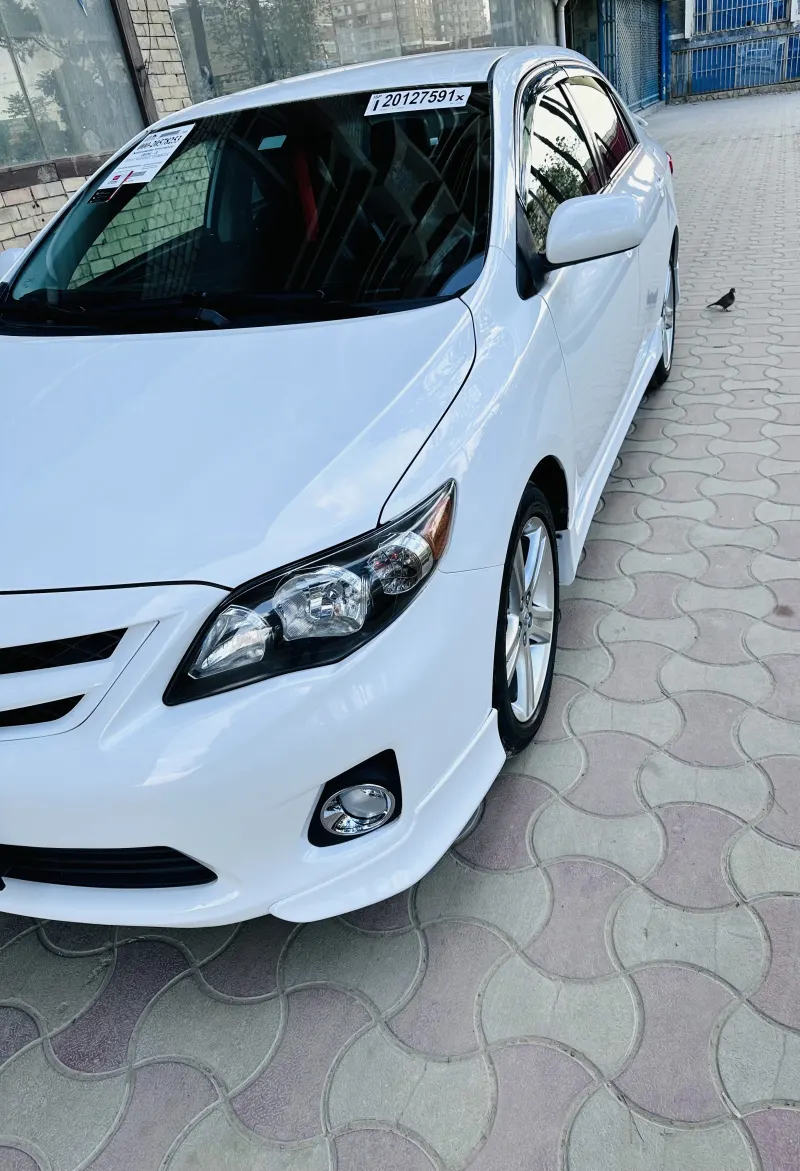 Corolla 2011