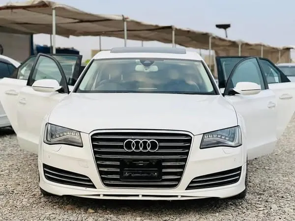 2016 Audi A8L