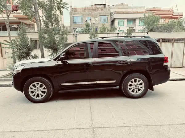 Toyota Land Cruiser 2018