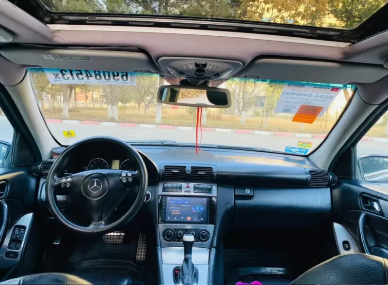 Mercedez Benz 2005