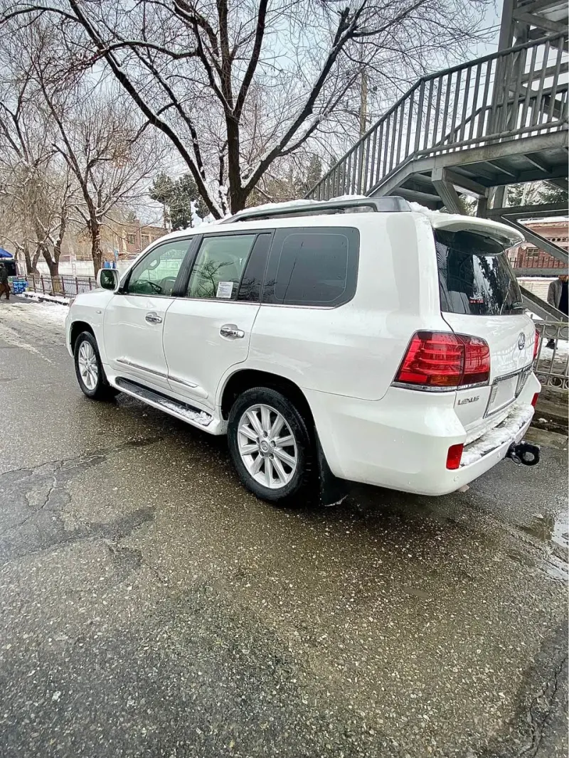 Lexus Lx 570 2011