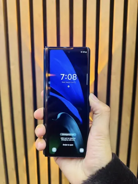 Samsung Z Fold 2