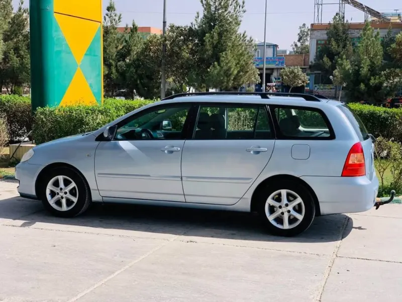 Toyota Fielder 2005