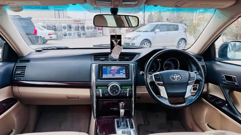 2010 Toyota Mark X Premium
