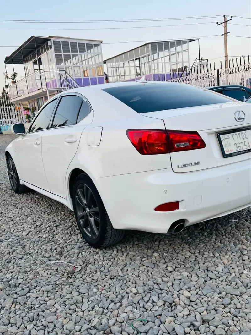 Lexus 2006