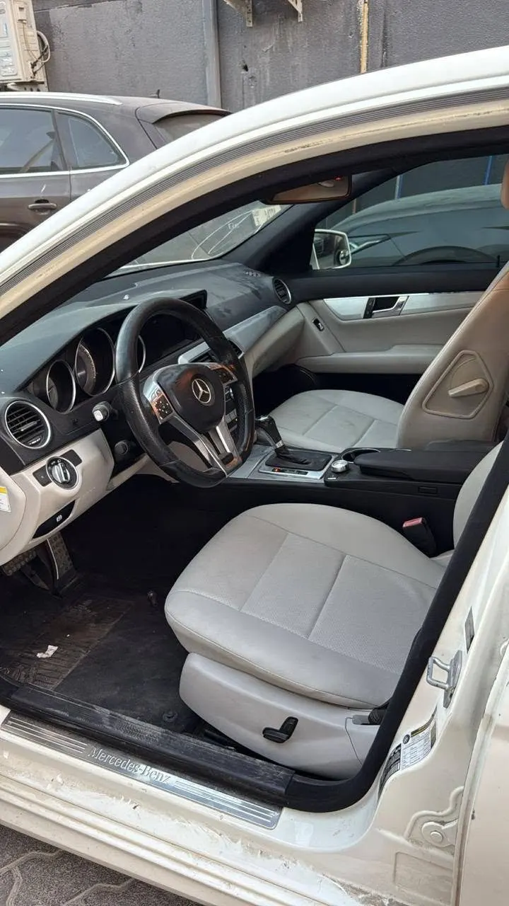 Mercedes-Benz C250 2013