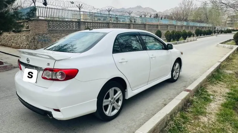 Corolla 2013