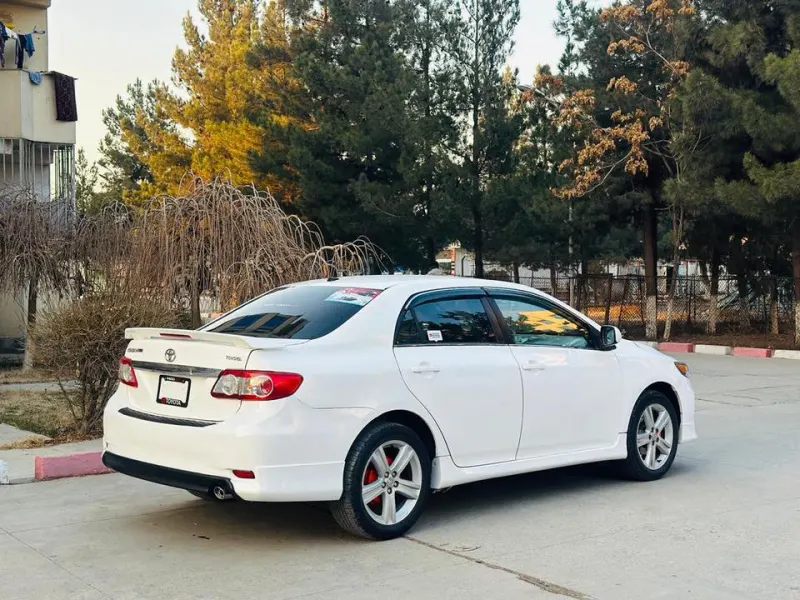 Toyota Corolla 2013