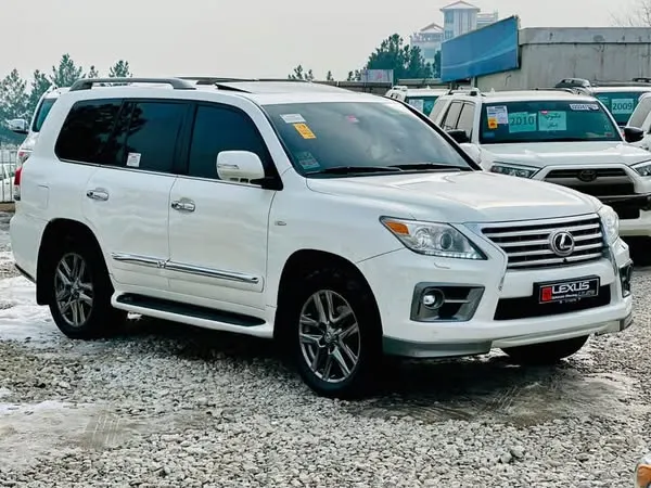 2010 Lexus LX570 (Gulf Edition)