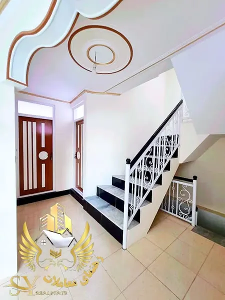 House for sale, 5 rooms, 100 m², District 10